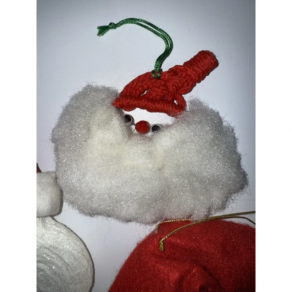 Lot of 6 Christmas Tree Ornaments Small & Large Santa Claus‎ Felt VTG A